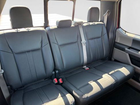 Used 2018 Ford F150 XLT w/ Equipment Group 301A Mid AWD/4WD image 18
