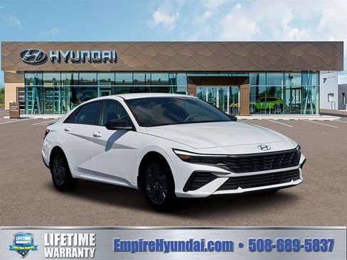 New 2026 Hyundai Elantra Sport FWD image 11