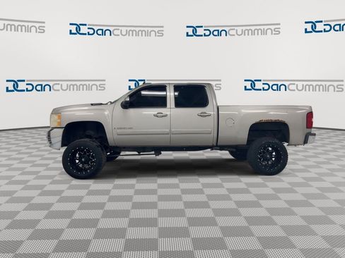 Used 2008 Chevrolet Silverado 2500 LTZ w/ Suspension Package, Off-Road image 5