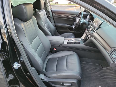 Used 2022 Honda Accord EX-L image 24