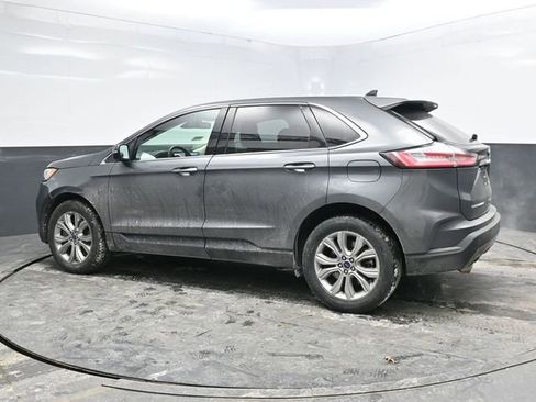 Used 2022 Ford Edge Titanium image 4