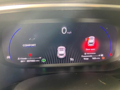 Used 2023 Acura MDX SH-AWD w/ Technology Package image 17