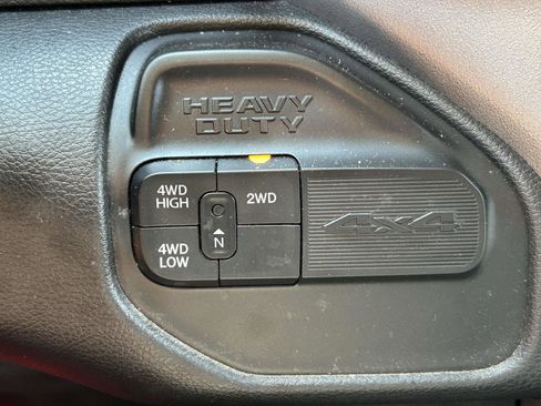 Used 2019 RAM 2500 Big Horn AWD/4WD image 25