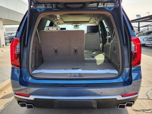 New 2026 GMC Yukon Denali w/ Denali Reserve Package image 61