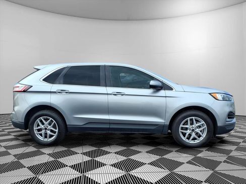Used 2024 Ford Edge SEL image 6