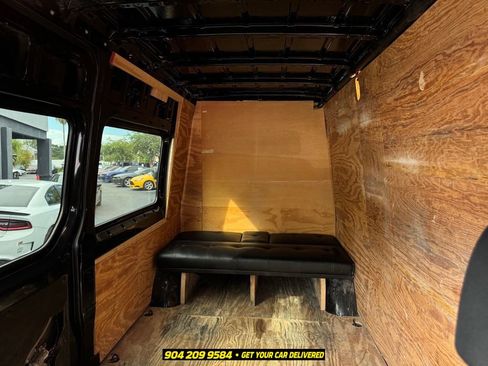 Used 2020 Mercedes-Benz Sprinter 3500 image 17