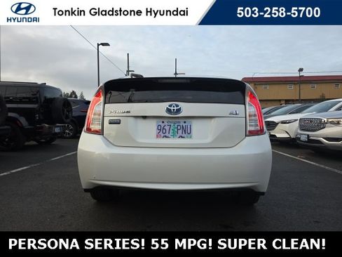 Used 2015 Toyota Prius Four image 6