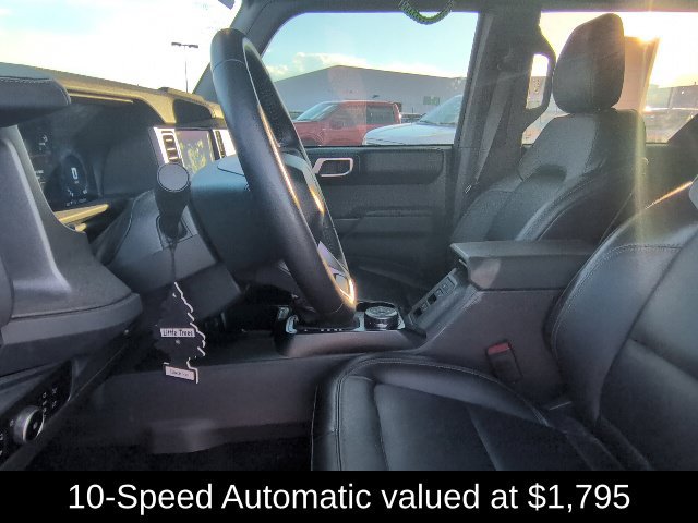 Used 2025 Ford Bronco Badlands AWD/4WD image 11