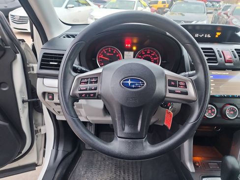 Used 2014 Subaru Forester 2.5i image 14