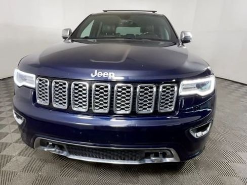 Used 2018 Jeep Grand Cherokee Overland AWD/4WD image 12