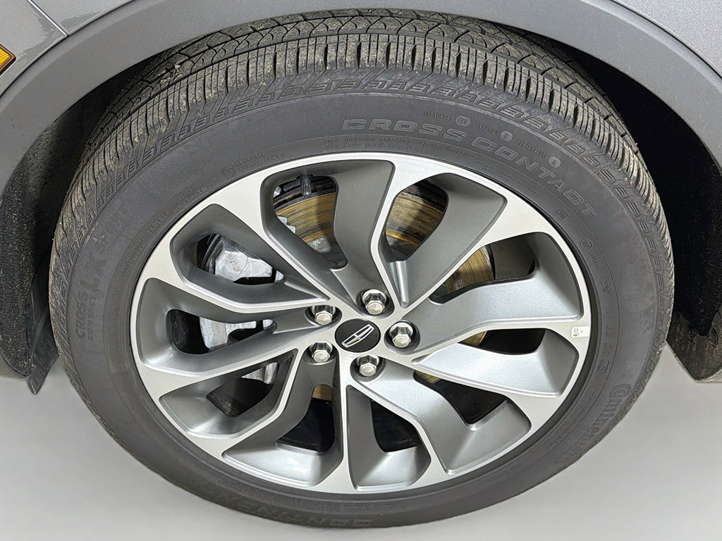Used 2023 Lincoln Nautilus Reserve AWD/4WD image 22