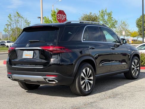 Used 2025 Mercedes-Benz GLE 450e 4MATIC image 8