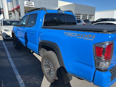 Used 2020 Toyota Tacoma TRD Off-Road image 5