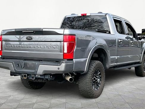Used 2022 Ford F350 Lariat w/ Tremor Off-Road Package image 5