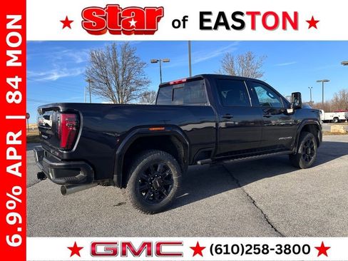 New 2026 GMC Sierra 2500 AT4 w/ AT4 Premium Plus Package image 9