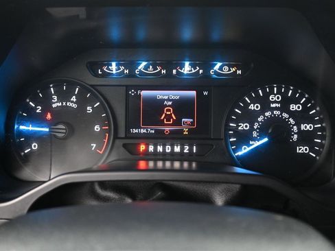 Used 2017 Ford F150 XL w/ Equipment Group 101A Mid AWD/4WD image 15