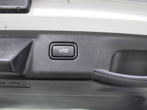 Used 2025 Hyundai Tucson SEL FWD image 15