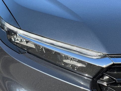 Used 2024 Honda CR-V EX image 10