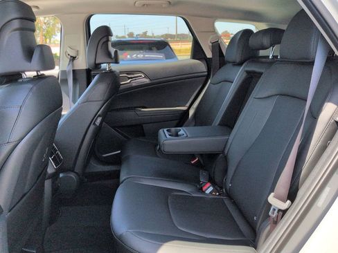 New 2026 Kia Sportage EX FWD image 26