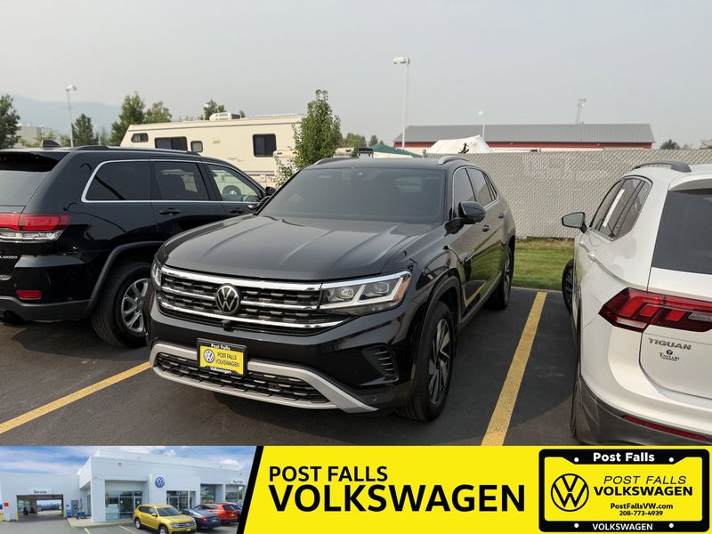 Used 2020 Volkswagen Atlas Cross Sport SEL Premium image 1