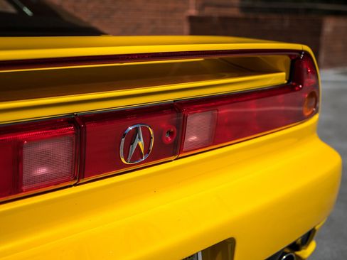 Used 2002 Acura NSX T image 14