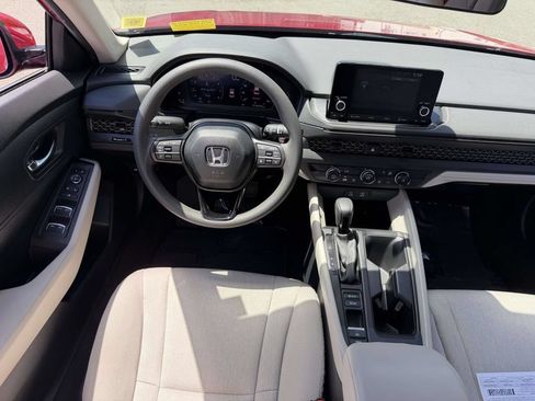Used 2024 Honda Accord LX image 21