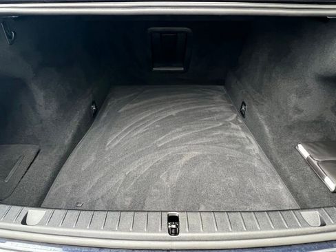 Used 2016 BMW 740i image 31