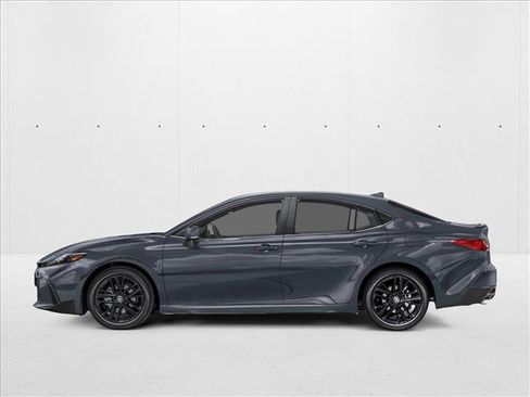 Used 2026 Toyota Camry SE FWD image 3