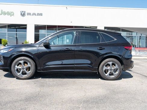 Used 2024 Ford Escape ST-Line AWD/4WD image 2