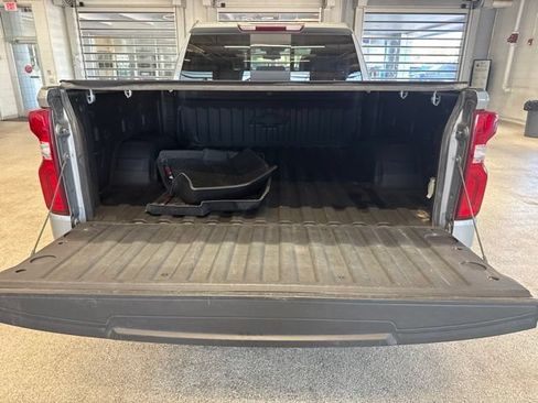 Used 2024 Chevrolet Silverado 1500 LTZ AWD/4WD image 7
