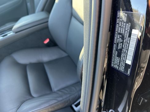 Certified 2025 Volvo XC60 B5 Plus image 35