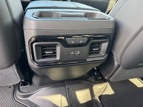 Used 2026 GMC Sierra 2500 AT4X AWD/4WD image 9