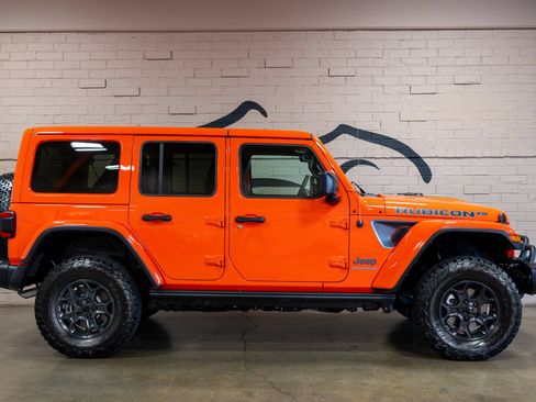 Used 2023 Jeep Wrangler Unlimited Rubicon 4xe AWD/4WD image 4