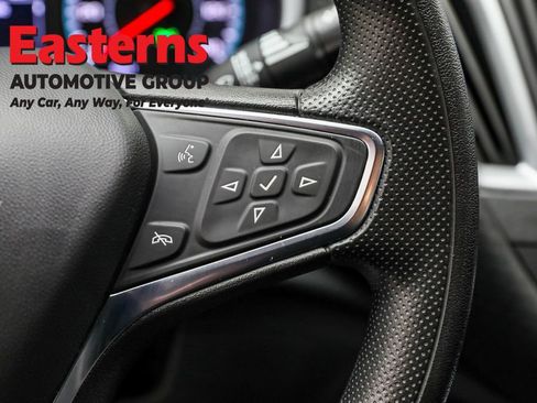 Used 2024 Chevrolet Malibu LT image 16