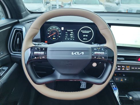 New 2026 Kia Sorento SX Prestige w/ Olive Brown Leather Package image 11