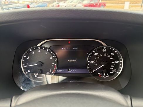 Used 2023 Nissan Frontier S image 17