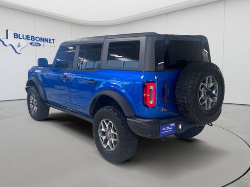 Certified 2025 Ford Bronco Badlands AWD/4WD image 7