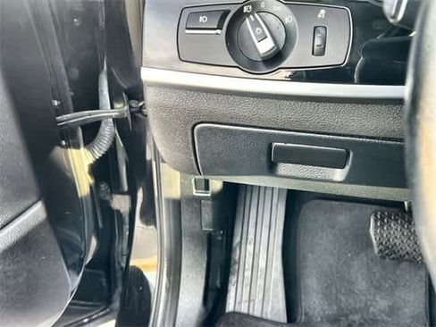 Used 2015 BMW X3 sDrive28i w/ Premium Package image 28