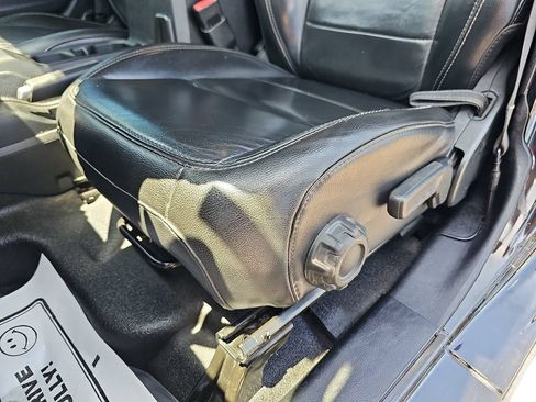 Used 2020 Jeep Gladiator Overland AWD/4WD image 27