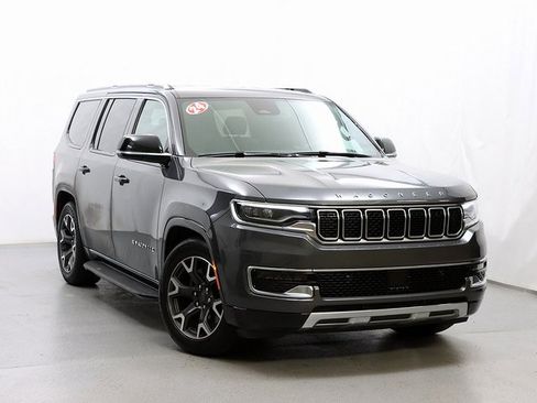 Used 2024 Jeep Wagoneer Series III image 1