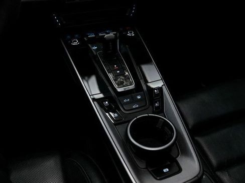 Used 2020 Porsche 911 Carrera image 18