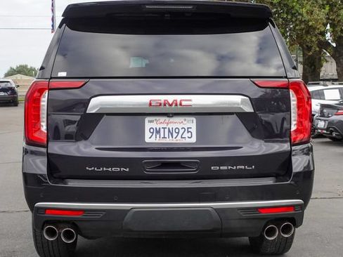 Used 2024 GMC Yukon XL Denali AWD/4WD image 11