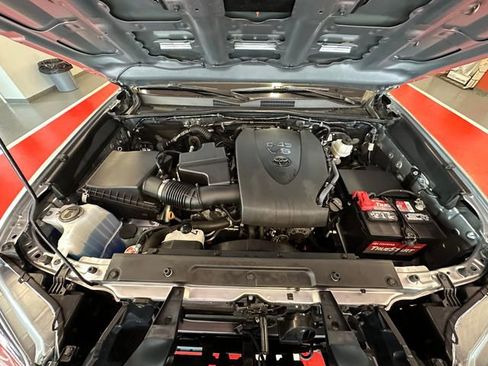 Certified 2023 Toyota Tacoma TRD Sport AWD/4WD image 25