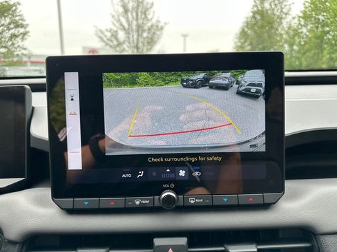 New 2026 Toyota RAV4 LE AWD/4WD image 33