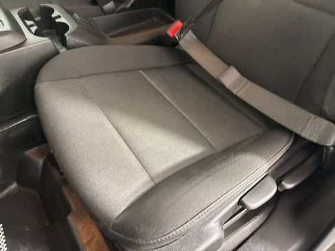 Used 2023 Chevrolet Colorado W/T image 12