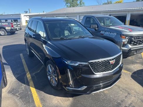 Used 2023 Cadillac XT6 Premium Luxury AWD/4WD image 2