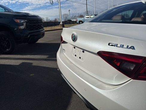 Used 2019 Alfa Romeo Giulia Ti Sport w/ Quick Order Package 22U Sport image 29