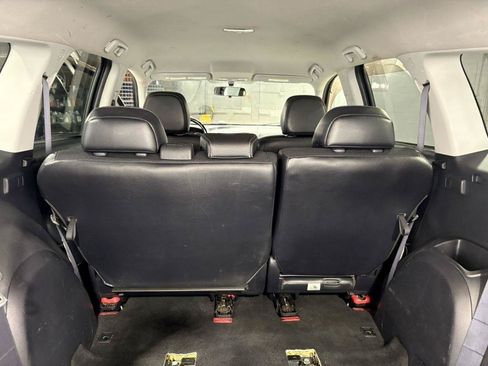 Used 2010 Mitsubishi Outlander XLS AWD/4WD image 28