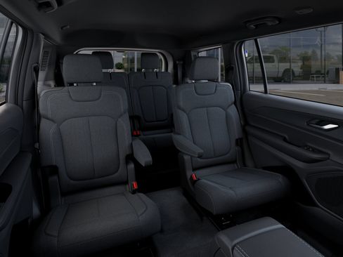 New 2026 Jeep Grand Cherokee L Laredo RWD image 15