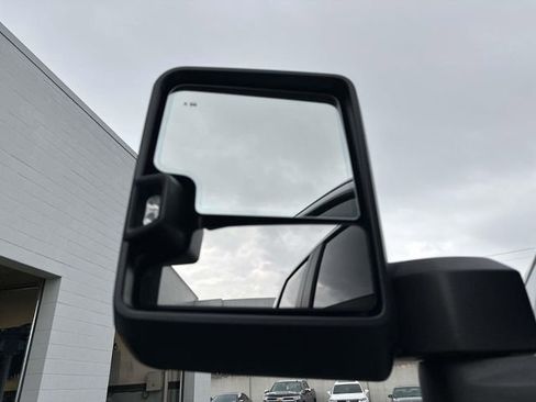 Used 2025 Chevrolet Silverado 2500 LT w/ Trail Boss Package image 13